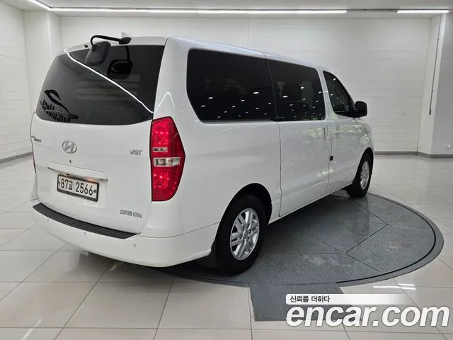 Hyundai Staria 2020 thumb 9