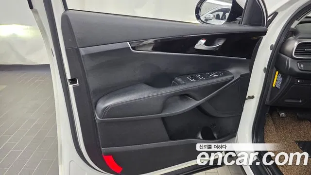 Kia Sorento 2017 thumb 5