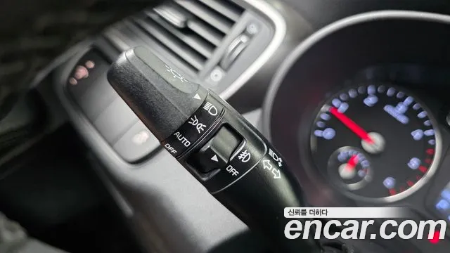 Kia Sorento 2017 thumb 8