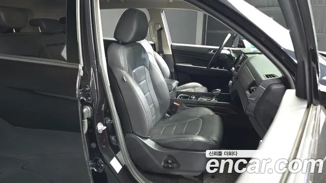 KGM Rexton 2020 thumb 2