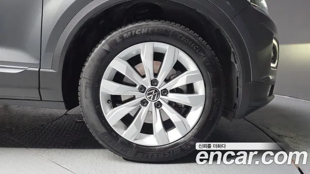 Volkswagen T-Roc 2021 thumb 3