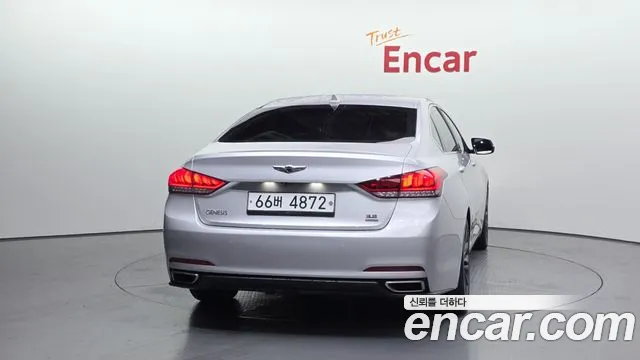 Hyundai Genesis 2014 thumb 3