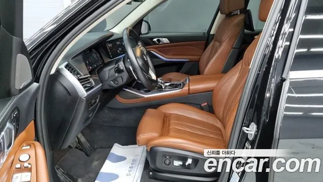 BMW X7 2022 thumb 8