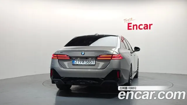 BMW 5 серии 2025 thumb 10