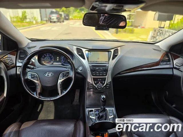 Hyundai Grandeur 2014 thumb 3