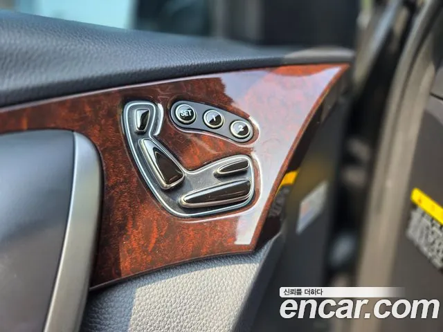 Hyundai Grandeur 2014 thumb 7