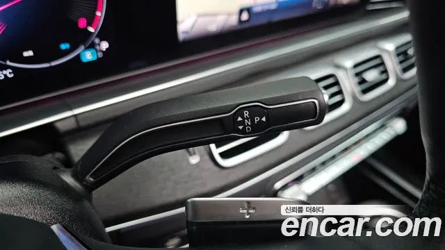 Mercedes-Benz E-Класс 2025 thumb 11