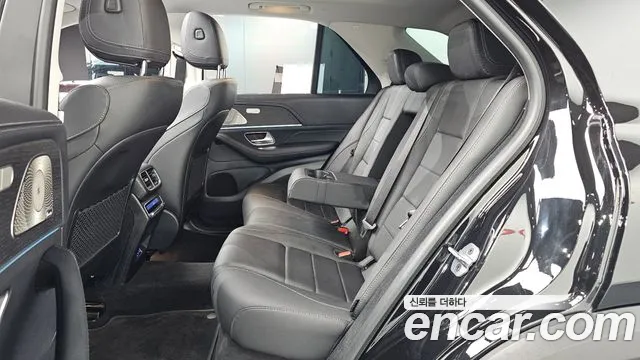 Mercedes-Benz E-Класс 2025 thumb 3