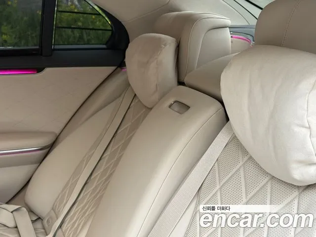 Mercedes-Benz S-Class 2021 thumb 10