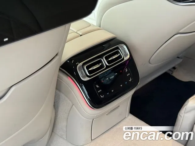 Mercedes-Benz S-Class 2021 thumb 3