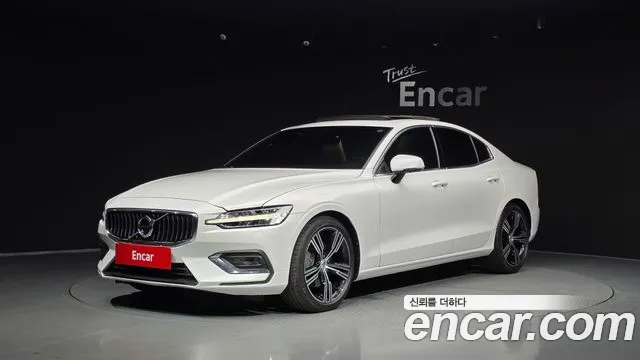 Volvo S60 2021 thumb 3