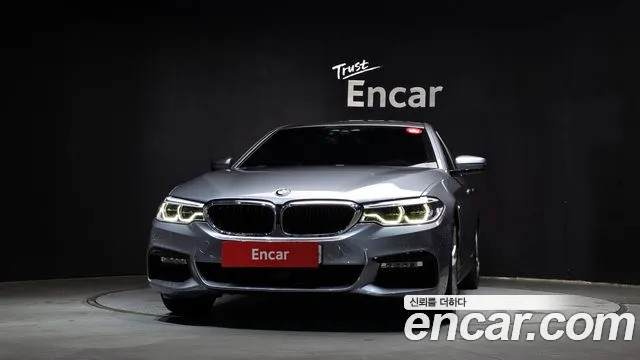 BMW 5 серии 2017 thumb 7