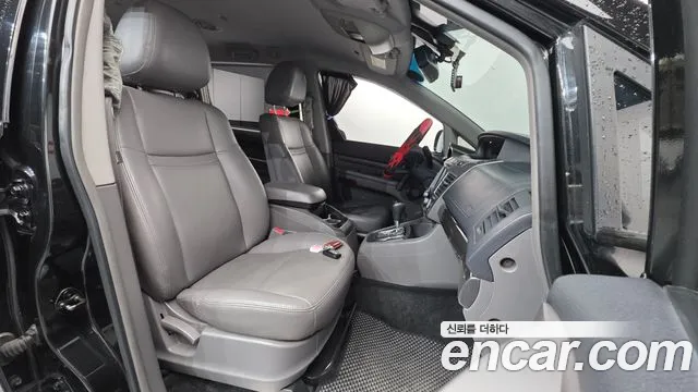 KGM Korando 2015 thumb 5