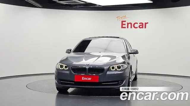 BMW 5 серии 2013 thumb 11