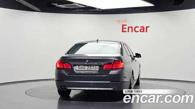 BMW 5 серии 2013 thumb 5