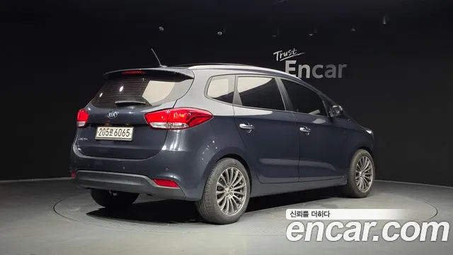 Kia Carens 2013 thumb 2
