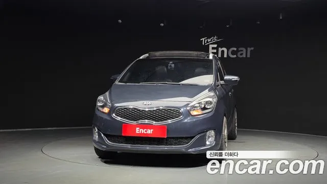 Kia Carens 2013 thumb 3