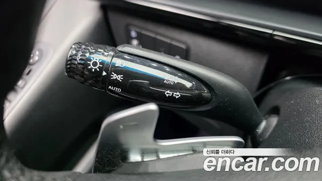 Hyundai Staria 2021 thumb 4