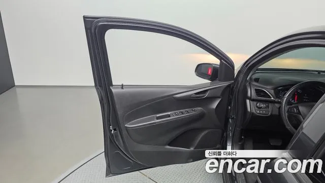 Chevrolet Spark 2019 thumb 10