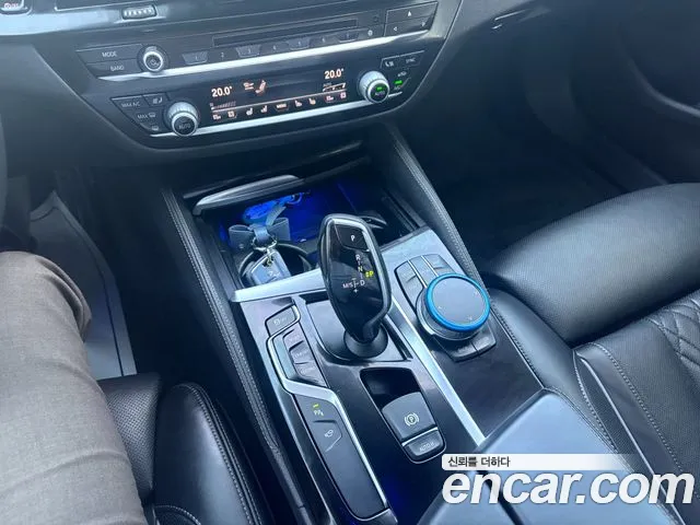 BMW 5 серии 2018 thumb 8