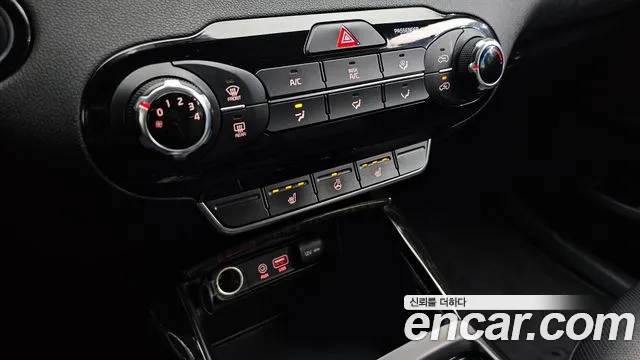 Kia Sorento 2018 thumb 8