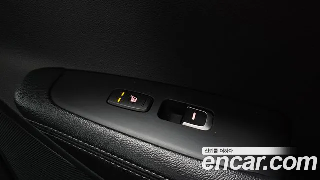 Kia Sorento 2018 thumb 3