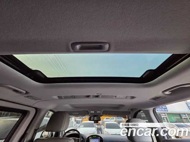 Hyundai Staria 2014 thumb 5