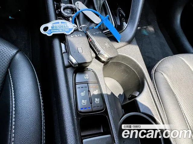 Kia Niro 2021 thumb 3