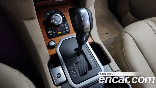 Land Rover Discovery 2011 thumb 4