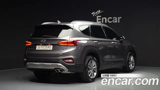 Hyundai Santa Fe 2019 thumb 7