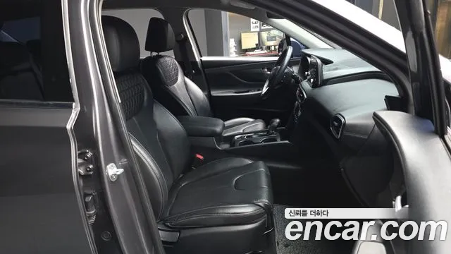 Hyundai Santa Fe 2019 thumb 6