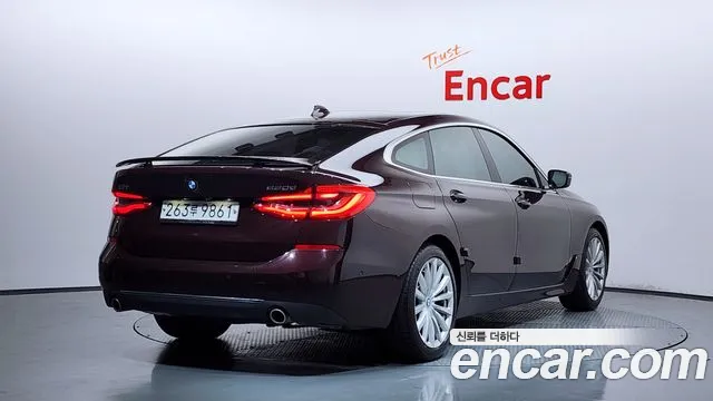 BMW 6 серии Gran Turismo 2020 thumb 7