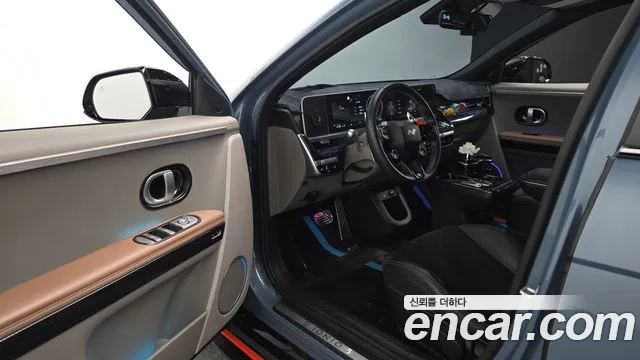 Hyundai Ioniq5 2023 thumb 2