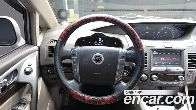 KGM Korando 2013 thumb 5