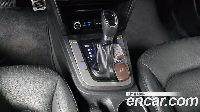 Hyundai Avante 2017 thumb 11