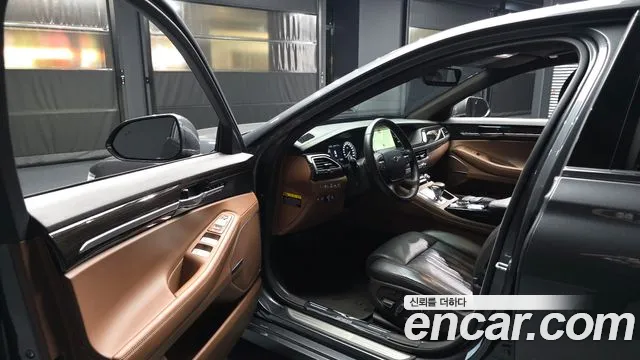 Genesis G90 2019 thumb 9