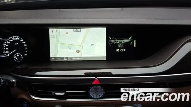 Genesis G90 2019 thumb 10