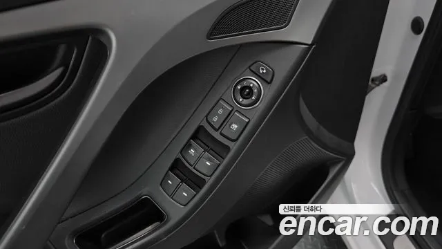 Hyundai Elantra 2013 thumb 5