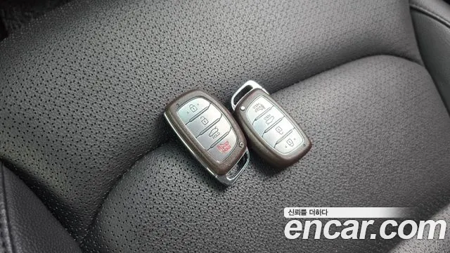 Hyundai Avante 2018 thumb 4