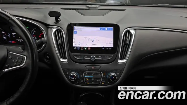 Chevrolet Malibu 2019 thumb 3