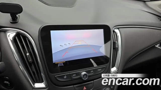 Chevrolet Malibu 2019 thumb 6