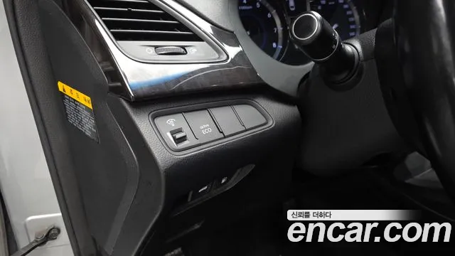 Hyundai Grandeur 2012 thumb 3