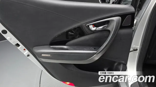 Hyundai Grandeur 2012 thumb 9