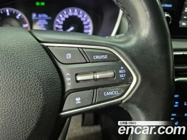 Hyundai Santa Fe 2020 thumb 12