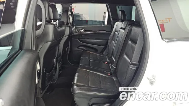 Jeep Grand Cherokee 2018 thumb 2