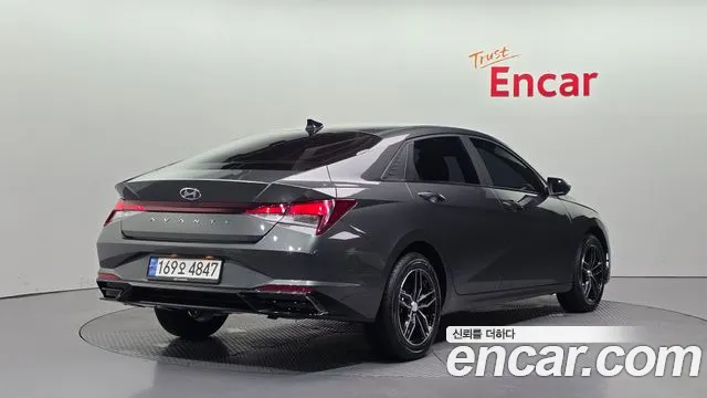 Hyundai Elantra 2021 thumb 7