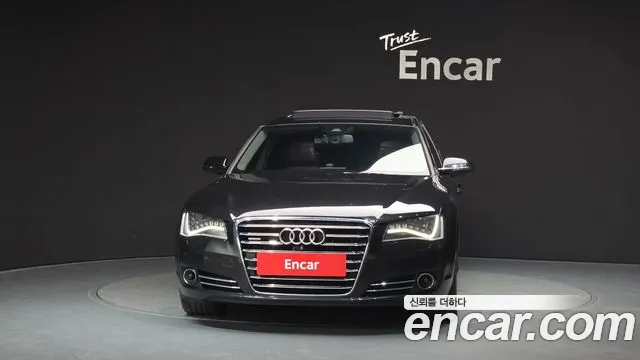 Audi A8 2012 thumb 4