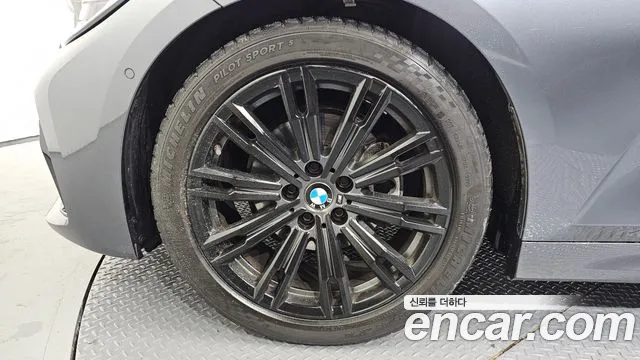 BMW 3 серии 2021 thumb 8