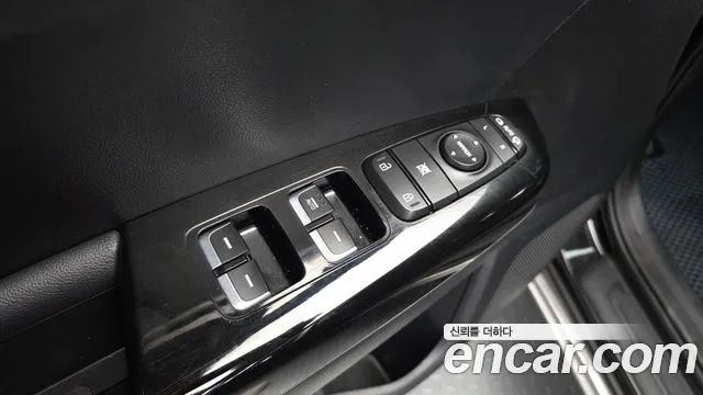 Kia Sportage 2018 thumb 3