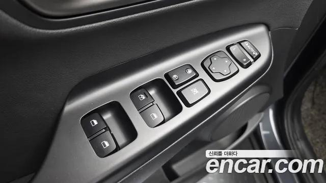 Hyundai Kona 2018 thumb 8